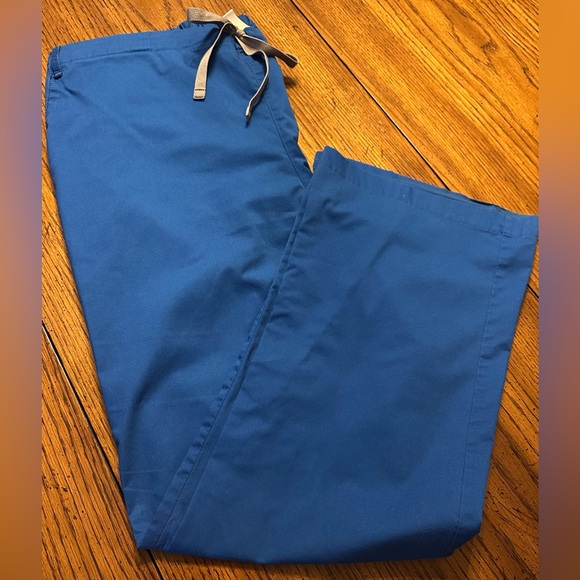 Wink Work Women's NWOT Flare Leg Scrub Pant #502-XL - Picture 1 of 7
